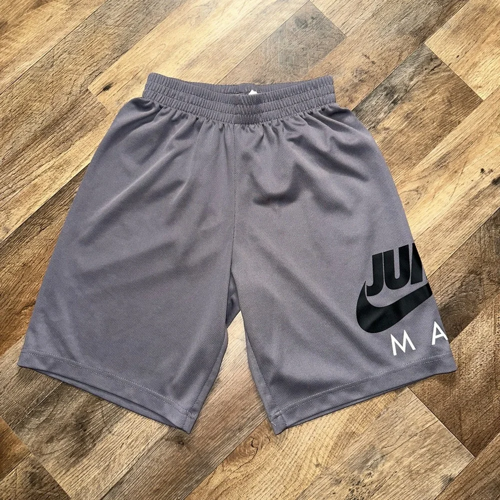 Air Jordan Basketball Short - Picture 1 of 4